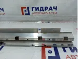 Кронштейн направляющей шторки багажника левый BMW X5 (E53) 51478408765.