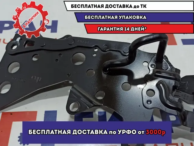 Кронштейн сиденья задний левый BMW X5 (E53) 8258744.