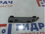 Заглушка буксировочного крюка левая BMW X5 (E53) 51118250413.