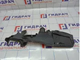 Кожух радиатора правый BMW X5 (E53) 51718264182. Дефект.