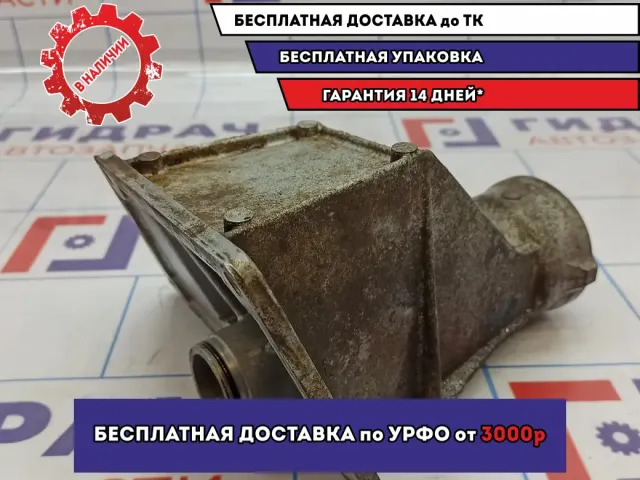 Кронштейн промежуточного вала правый BMW X5 (E53) 31537503119.