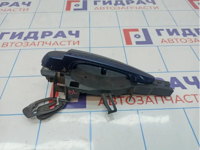 Ручка двери задней наружная левая BMW X6 (E71) 51227207567. В сборе. Мелкие царапины ЛКП.
