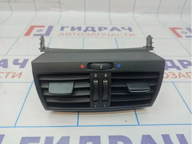 Дефлектор воздушный задний BMW X6 (E71) 64226958748. В консоль.