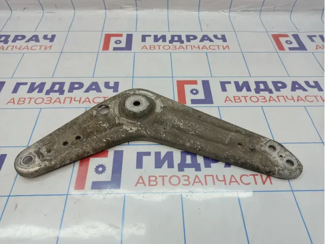 Кронштейн задней балки левый BMW X6 (E71) 33326770977. Дефект.