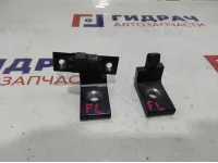 Петли двери передней левой BMW X6 (E71) . Без ответной части 1шт.