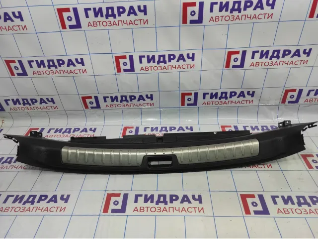 Обшивка багажника BMW X6 (E71) 51476981004. На заднюю панель.
