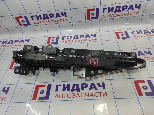 Кронштейн BMW X6 (E71) 51476981051. Крепления направляющей шторки левый.