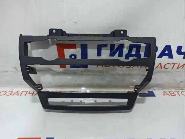 Накладка декоративная BMW X6 (E71) 51456967464. На магнитолу.