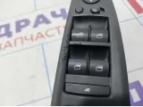 Блок управления стеклоподъемниками BMW X6 (E71) 61319122121