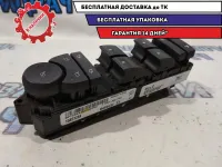 Блок управления стеклоподъемниками Cadillac SRX 15827264.