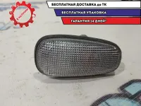 Повторитель поворота белый Cadillac SRX 10364604