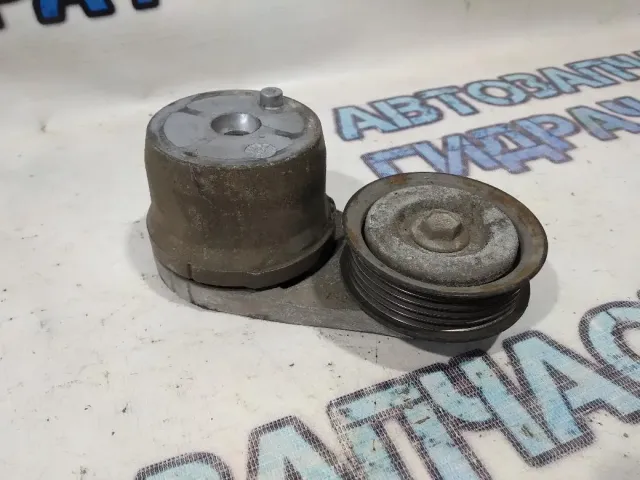 Ролик-натяжитель ручейкового ремня  Cadillac SRX 12598023