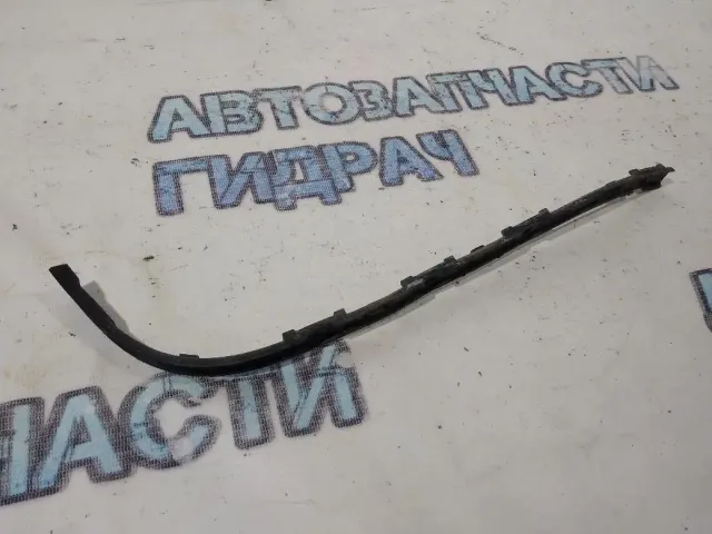 Направляющая заднего бампера левая Cadillac SRX 25757849