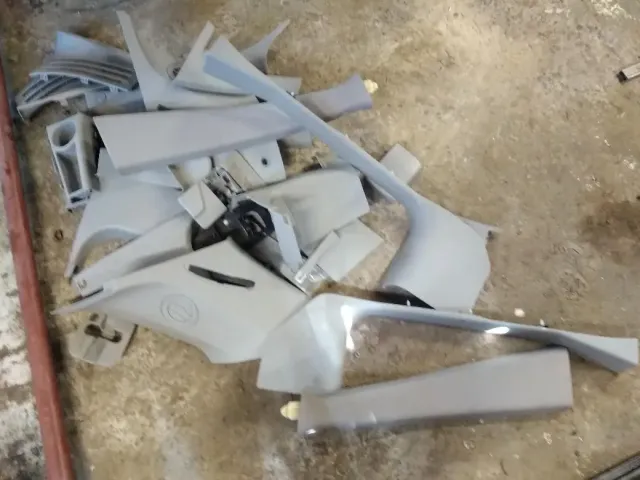 Пластик салона Cadillac SRX.