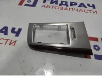Накладка декоративная в торпедо левая Cadillac Escalade III 15863360.