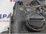Фара правая Cadillac Escalade III 25897647. Дефект.