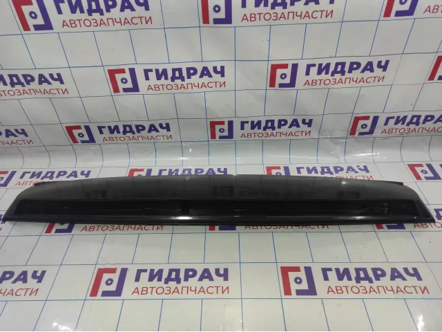 Спойлер (дефлектор) багажника Cadillac Escalade III 15847938.