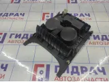 Консоль Cadillac Escalade III 25775309. Сломано крепление.