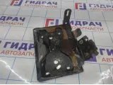 Крепление АКБ Cadillac Escalade III 25826079.