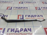 Поводок стеклоочистителя передний правый Cadillac Escalade III 24030960.