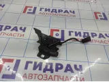 Замок капота Cadillac Escalade III 25816904.