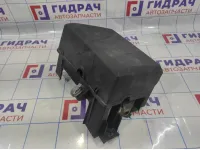 Корпус блока предохранителей Cadillac Escalade III 22817835. С крышкой.