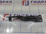 Кронштейн левой петли капота Cadillac Escalade III 15870422.