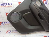 Обшивка двери задней правой Cadillac Escalade III 25780020. Трещина.