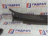 Решетка стеклооч. (планка под лобовое стекло) Cadillac Escalade III 25872303.