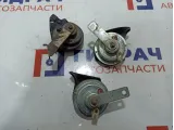 Сигнал звуковой Cadillac Escalade III . Комплект.