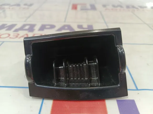 Пепельница передняя Cadillac SRX