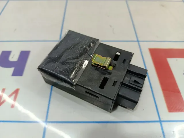 Реле поворотов Cadillac SRX 25718722