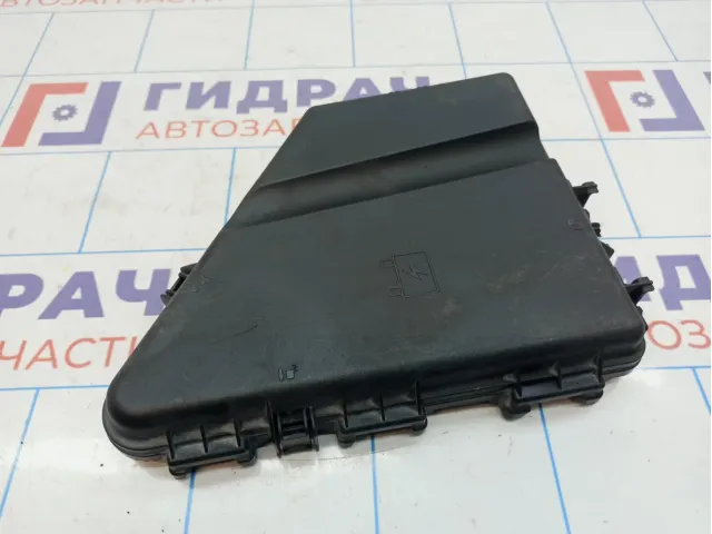 Крышка блока предохранителей Cadillac SRX 15233126