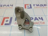 Кронштейн двигателя правый Cadillac SRX 10360747