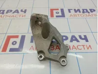 Кронштейн двигателя правый Cadillac SRX 10360747