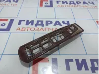 Накладка блока управления стеклоподъемниками Cadillac SRX 89038787