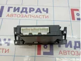 Блок управления климатической установкой Cadillac SRX 15894095