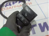 Кнопка обогрева сиденья переднего левого Cadillac SRX