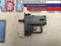 Подсветка бардачка Toyota Camry V40 8126033030 Отличное состояние