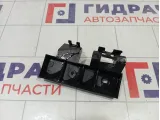 Кронштейн бампера передний правый Chery IndiS S18D2803546