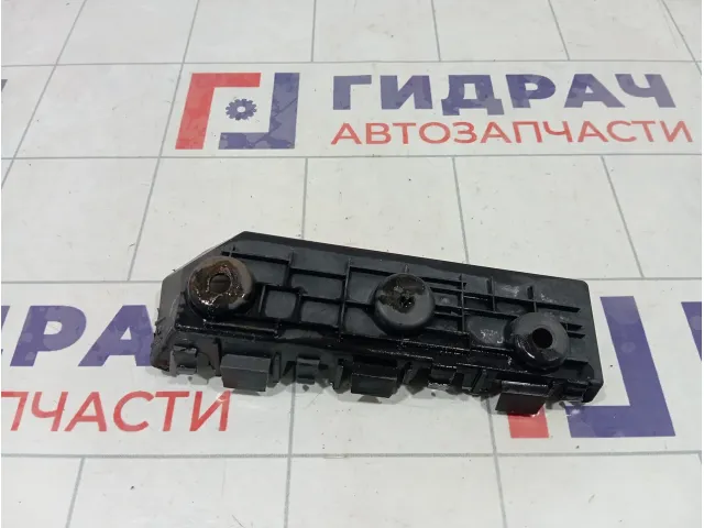 Кронштейн бампера передний правый Chery IndiS S18D2803542