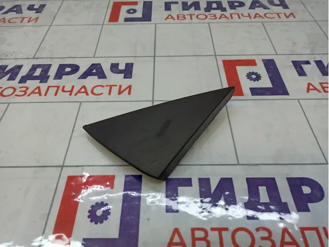 Накладка двери передней левой Chery IndiS S185401011