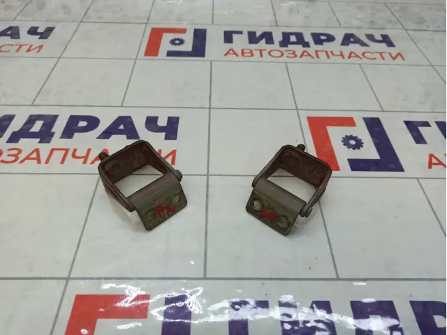 Петли двери багажника Chery IndiS S186306010