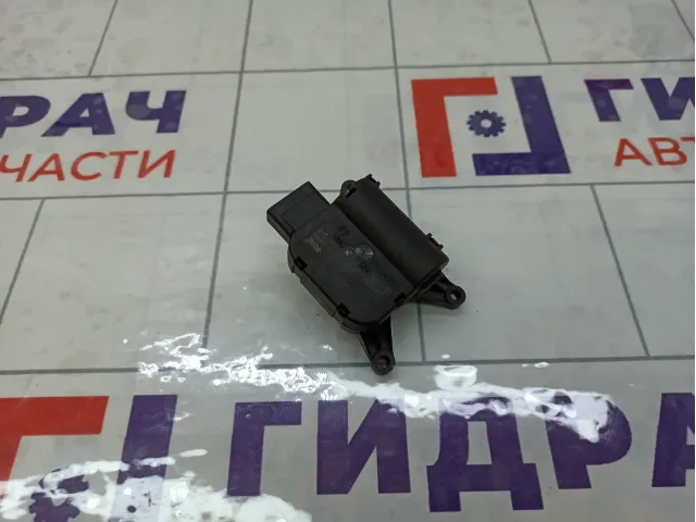 Моторчик заслонки отопителя (печки) Chery IndiS T1007983G