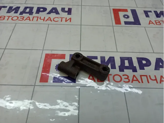 Кронштейн генератора Chery IndiS S123701118