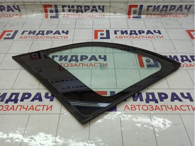 Стекло кузовное глухое (форточка) левый Chery Tiggo T115202010BB