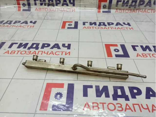 Топливная рампа (топливная рейка) Chery Tiggo A111121010