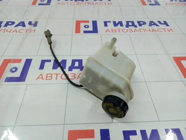 Бачок главного тормозного цилиндра Chery Tiggo T113505110