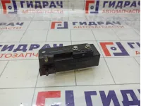 Блок управления вентилятором Chery Tiggo A213600081