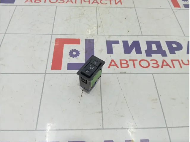 Кнопка обогрева сидений левая Chery Tiggo 3 T116800980AB